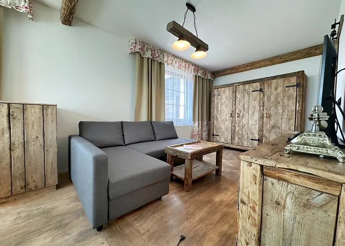 Velka Klajdovka Hotel 3*
